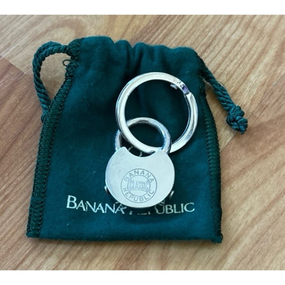 vintage Banana Republic‎ keychain fob/bag charm